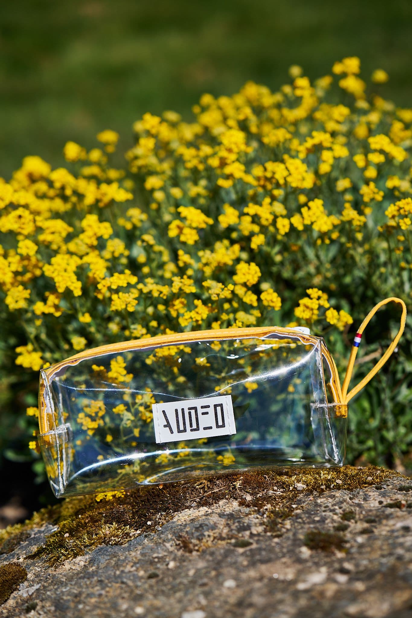 Trousse de toilette Jaune